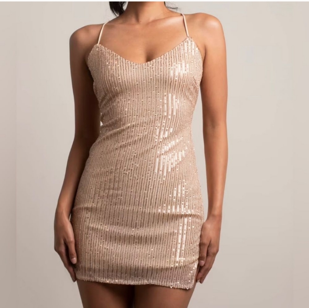 🆕 Alredine women’s gold sequin mini dress